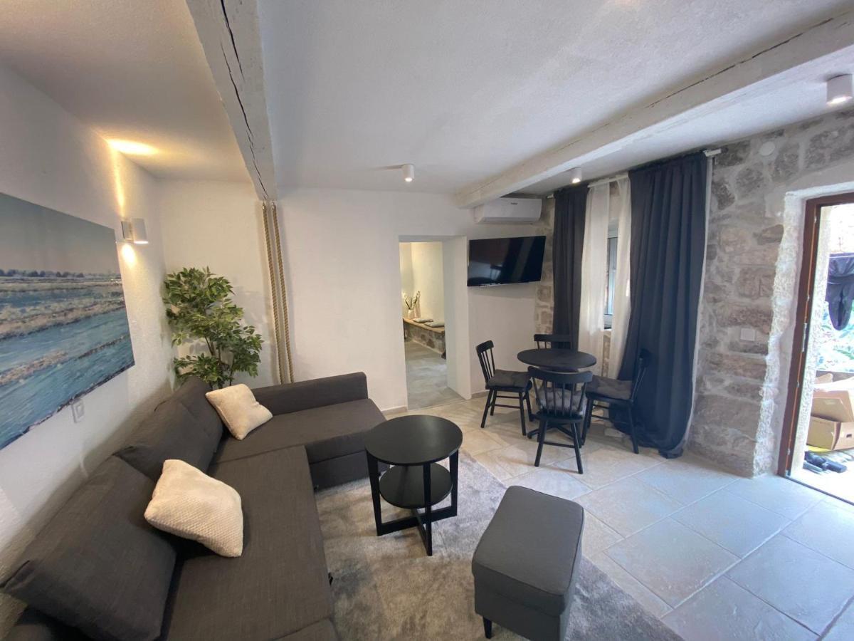 Apartment And Studios Happy Place Hvar Town Dış mekan fotoğraf