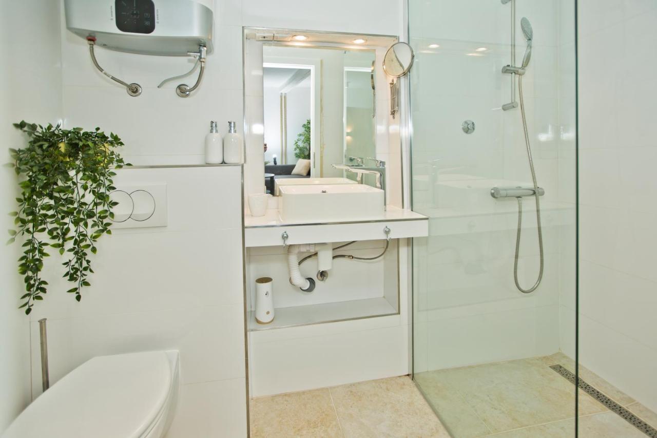 Apartment And Studios Happy Place Hvar Town Dış mekan fotoğraf