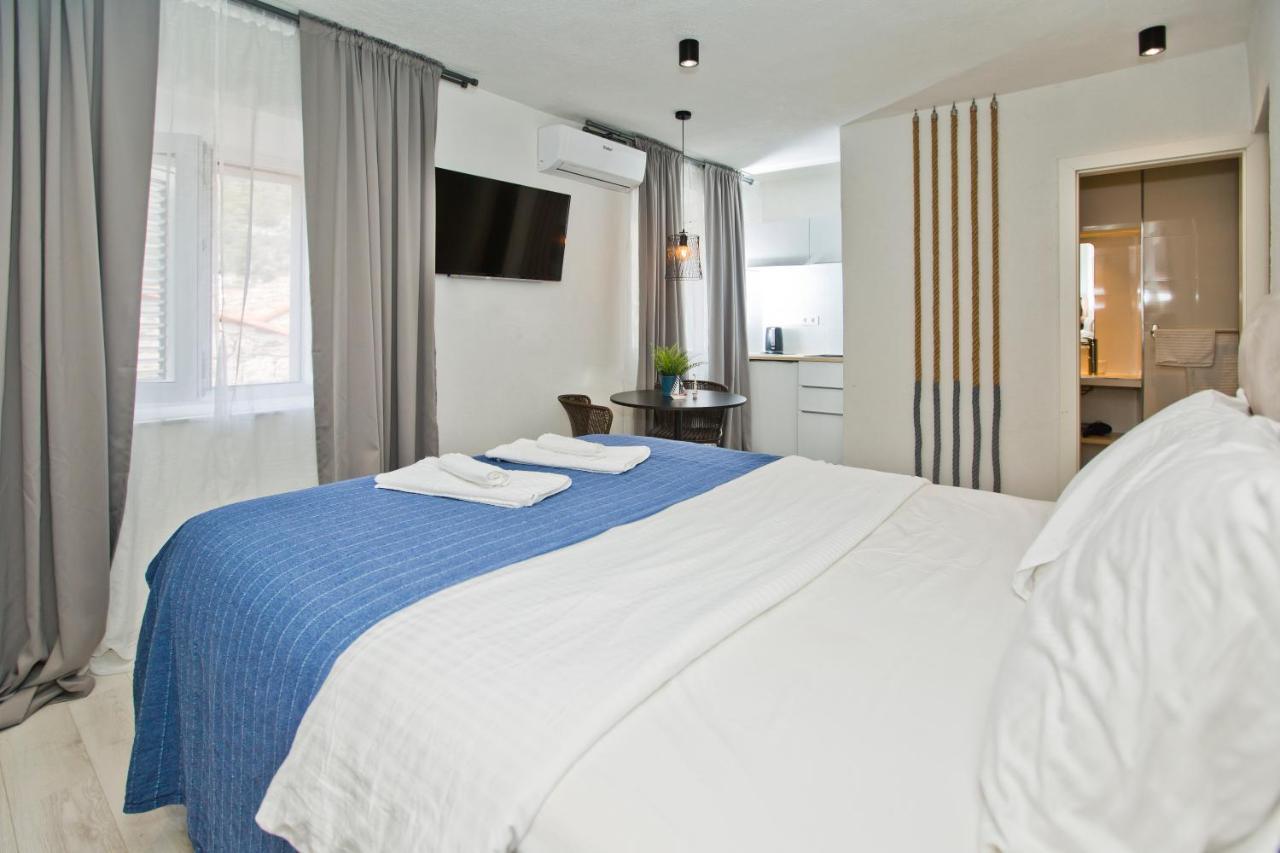 Apartment And Studios Happy Place Hvar Town Dış mekan fotoğraf