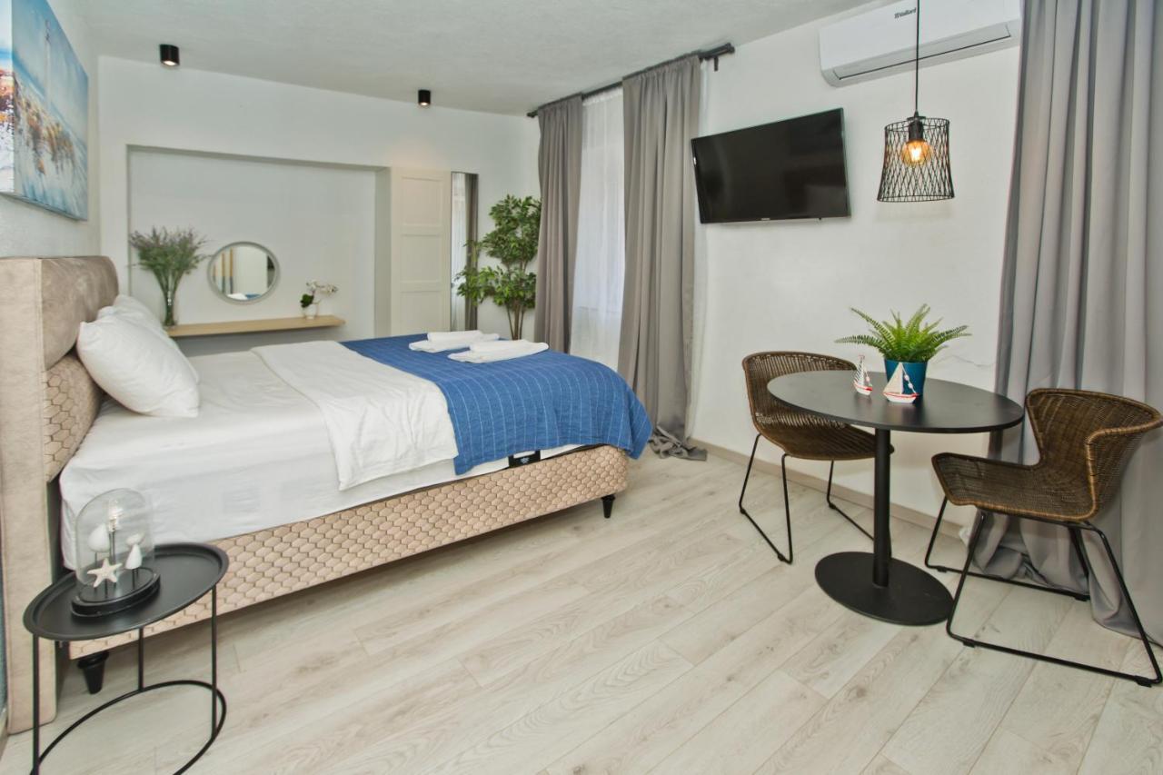 Apartment And Studios Happy Place Hvar Town Dış mekan fotoğraf